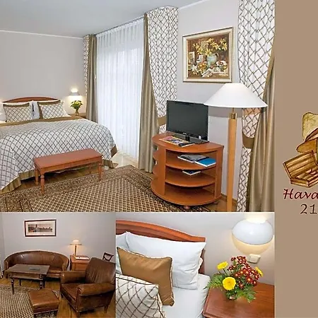 Henry Hotel