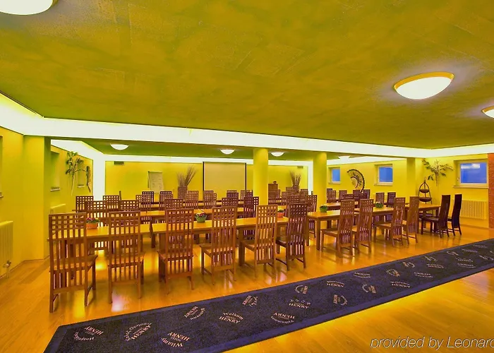 Henry מלון ארדינג